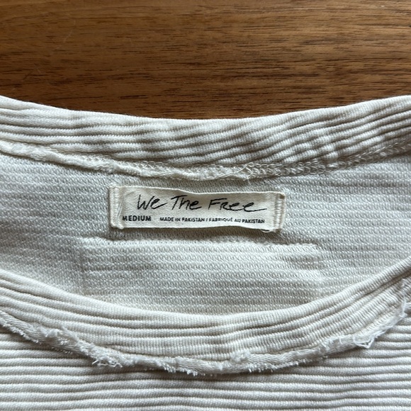 We the Free FreePeople top. - Picture 2 of 4